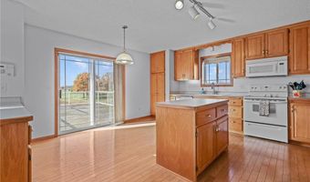 10454 Karston Cir, Albertville, MN 55301