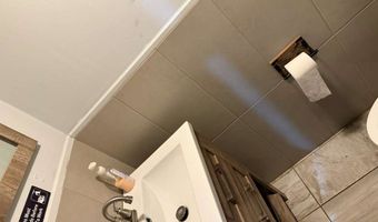 909 Main St, Adel, IA 50003