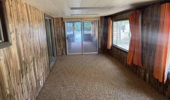 17300 Fuzzy Ln, Anderson, CA 96007