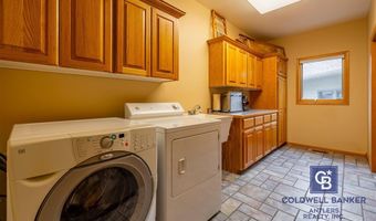 33 Road 3DX, Cody, WY 82414