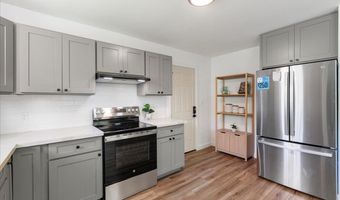 640 Lihau Pl Unit B, Haiku, HI 96708