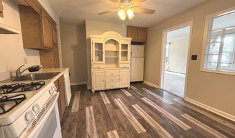 509 5TH Ave, Barrington, NJ 08007