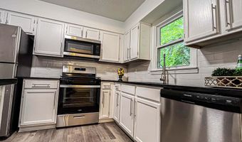 3150 Stratford Grn, Avondale Estates, GA 30002