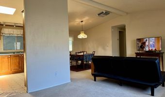 2012 Champagne St, Carson City, NV 89701