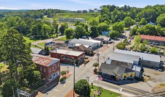 115 Dixie Ln, Ball Ground, GA 30107
