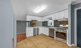 6101 Misty Valley Dr SE, Acworth, GA 30102