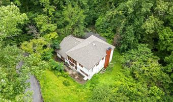 512 SLEEPY HOLLOW Dr, Alexander City, AL 35010