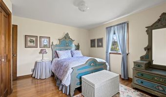 1194 Center Rd, Block Island, RI 02807