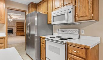 307 14th Pl NW, Austin, MN 55912