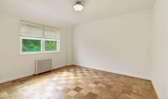 1400 12TH St N 1, Arlington, VA 22209