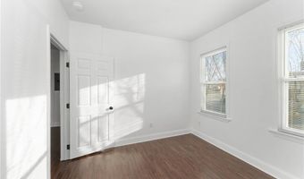 543 N Broadway 2, East Providence, RI 02914