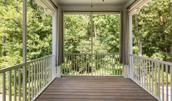 2914 Farmhouse Dr, Apex, NC 27502