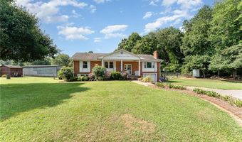 1270 Rainbow Rd, Advance, NC 27006
