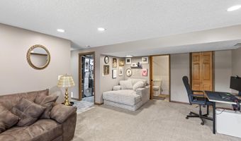 15350 Dunbar Ave, Apple Valley, MN 55124