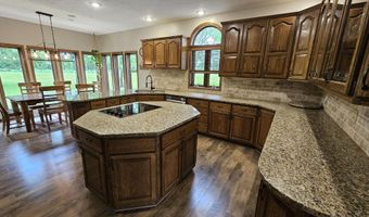 39081 Greenwood Ln, Aberdeen, SD 57401
