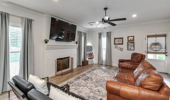 836 Long Leaf Cir, Brandon, MS 39042