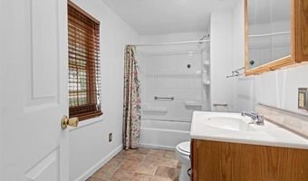 1136 S Maple Ave, Bartlesville, OK 74003