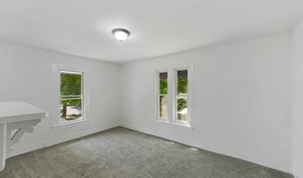31 S NEW St, Dover, DE 19904