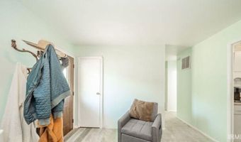 2311 S Fairlawn Way, Anderson, IN 46011