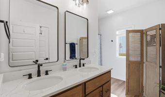1908 Golfview Dr, Auburn, IN 46706