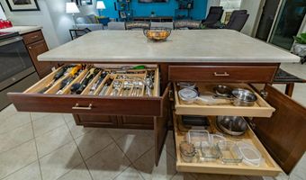 1654 E JARDIN Pl, Casa Grande, AZ 85122