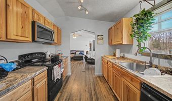 7010 22 Hwy, Adamsville, TN 38310