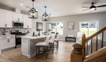 301 Glassmine Trl 48, Aberdeen, NC 28315