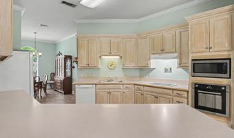 408 Saylor Dr, Biloxi, MS 39531