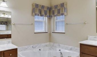 1736 Debra Ln, Arnold, MO 63010
