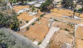 2852 Santa Rosa Ave, Altadena, CA 91001