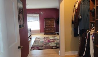 1230 N SUPERIOR St, Antigo, WI 54409