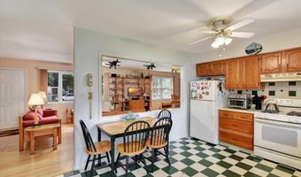 255 Chelsea Ave, Bayville, NJ 08721