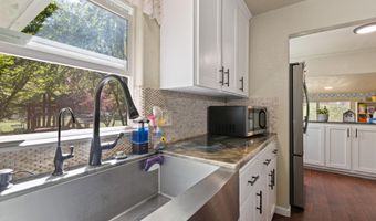 1293 Starveout Creek Rd, Azalea, OR 97410