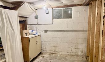513 Walnut St, Alma, MI 48801