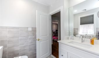 148 Grace St, Cranston, RI 02910