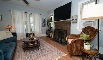 1712 Umstead St, Charlotte, NC 28205