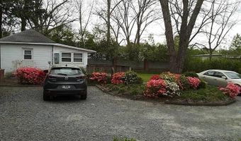 206 N Poplar St G, Aberdeen, NC 28315