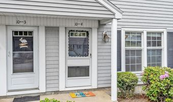 10 Tuck Farm Rd 4, Auburn, MA 01501