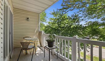 412 Faulkner Ct, Ames, IA 50014