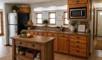 17 Prospect Mountain Rd, Alton, NH 03809