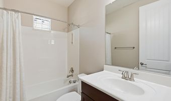 945 W YELLOWSTONE Way, Chandler, AZ 85248