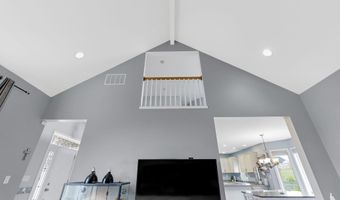 112 Orchard Valley Dr, Avilla, IN 46710