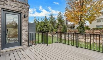 3042 Canopy Tree Way 13, Ann Arbor, MI 48103