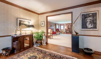 144 Barton North Dr, Ann Arbor, MI 48105