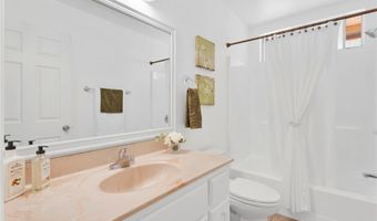 22672 El Centro Rd, Apple Valley, CA 92307
