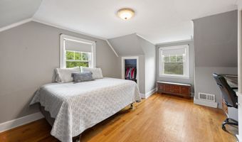 301 Wiese Rd, Cheshire, CT 06410