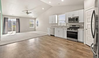 370 Cherokee Trl, Ault, CO 80610