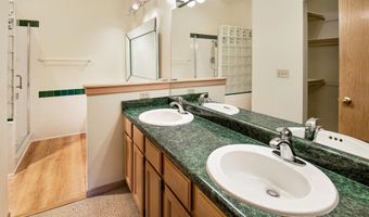 100 Deer Blvd B, Avon, CO 81620