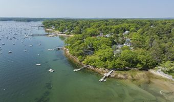 24 Amerescoggin Rd, Falmouth, ME 04105