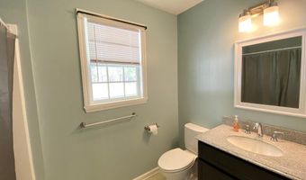 427 Muscadine Trl, Baskerville, VA 23915